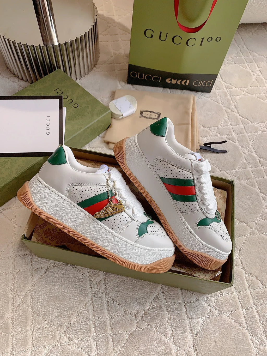 Gucci Couple Style Thick-Soled Leather Shoes Cowhide Leather 323353