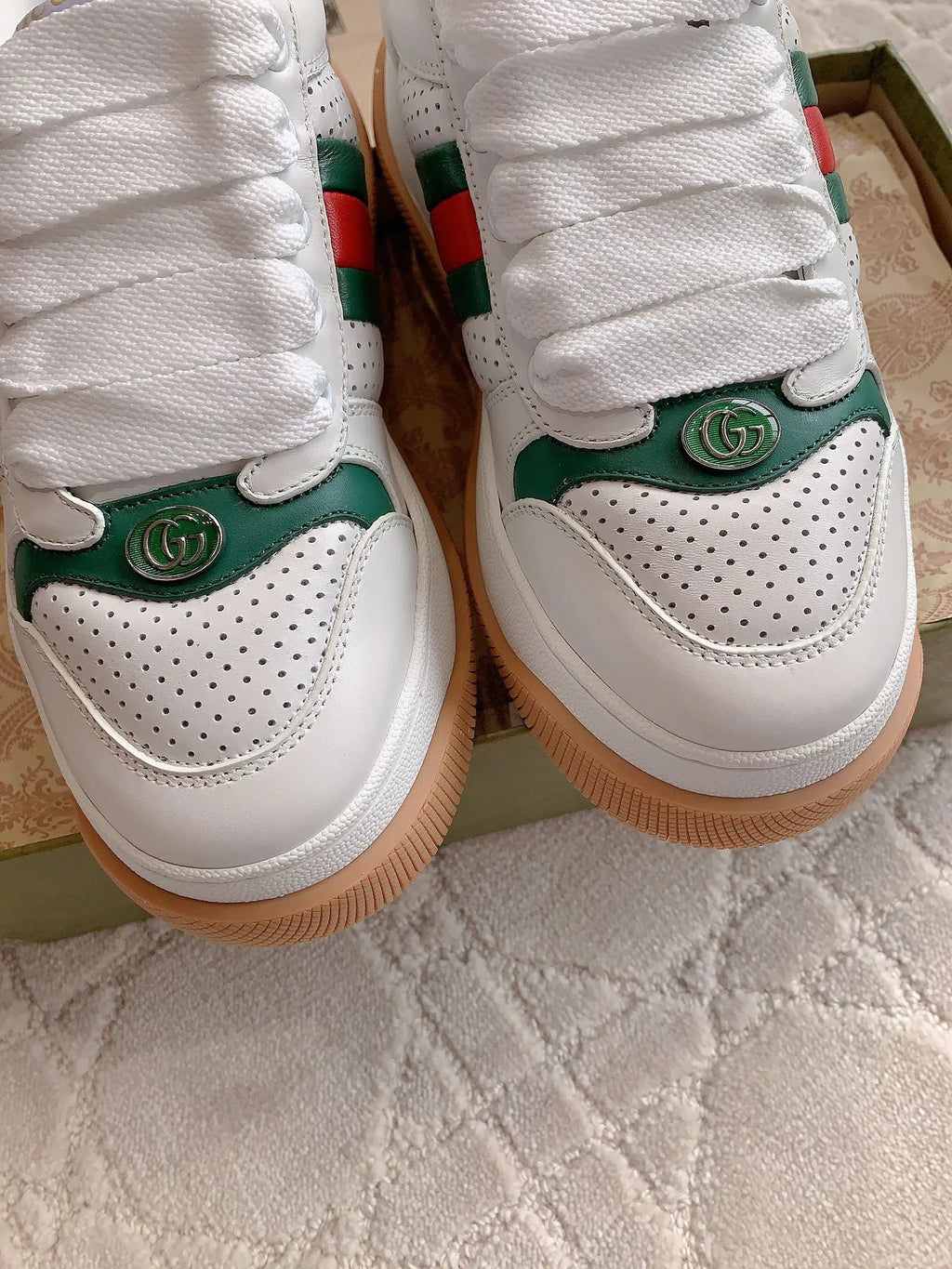 Gucci Couple Style Thick-Soled Leather Shoes Cowhide Leather 323353