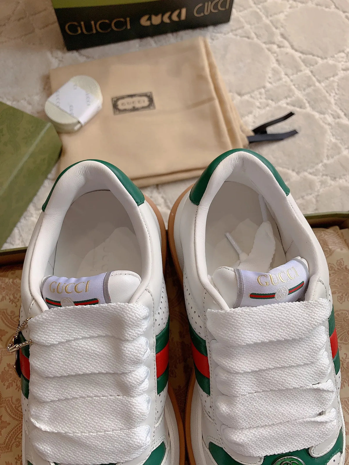 Gucci Couple Style Thick-Soled Leather Shoes Cowhide Leather 323353