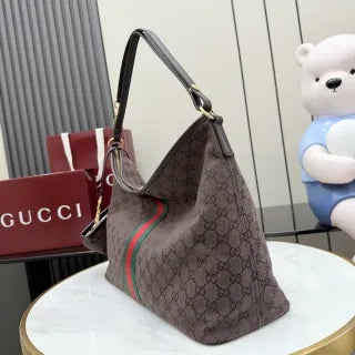 GG Coated Canvas 15.6 in Shoulder Bag A008NS