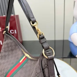 GG Coated Canvas 15.6 in Shoulder Bag A008NS