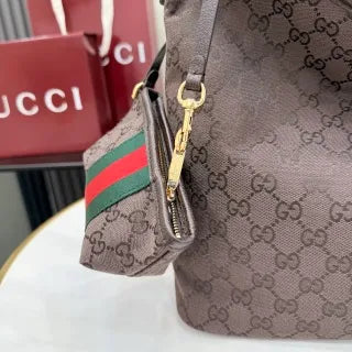 GG Coated Canvas 15.6 in Shoulder Bag A008NS