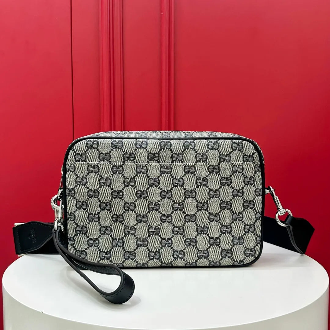 Kyoto Elegance Series 9.4 in Crossbody Bag 821747