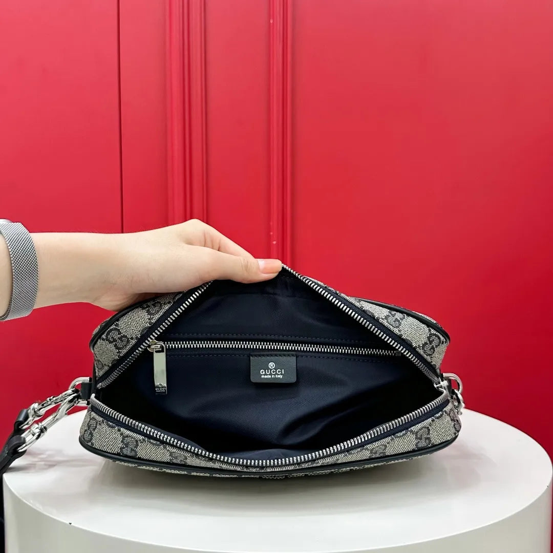 Kyoto Elegance Series 9.4 in Crossbody Bag 821747