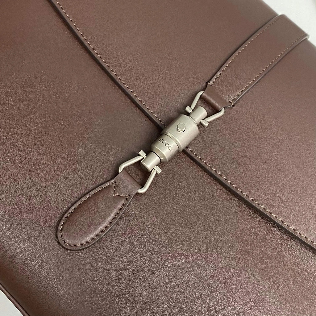 Primavera 16.9 in Shoulder Bag 800305