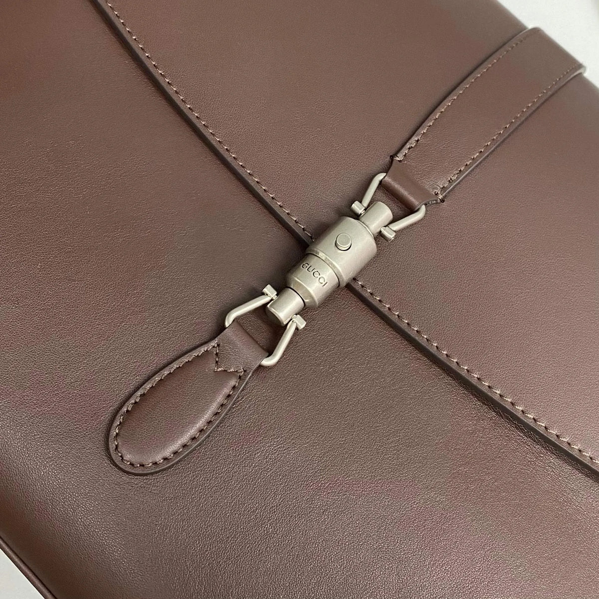 Primavera 16.9 in Shoulder Bag 800305