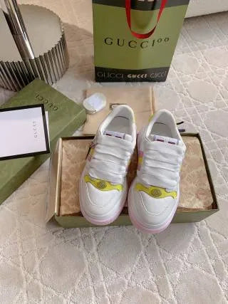 Gucci Thick-Soled Shoes Leather 323354