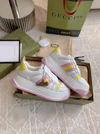 Gucci Thick-Soled Shoes Leather 323354