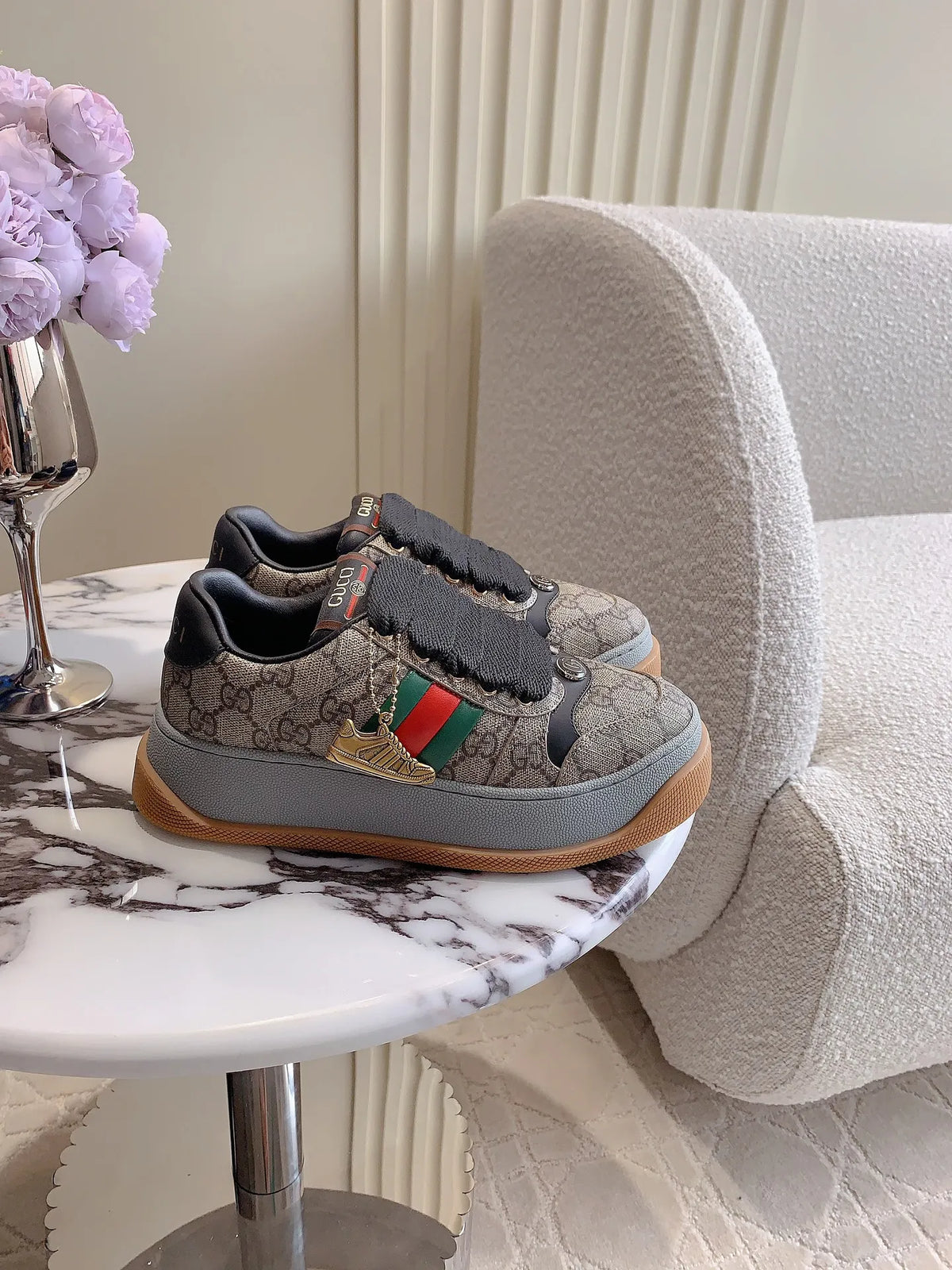 Gucci Thick-Soled Shoes Leather Fabric 323351
