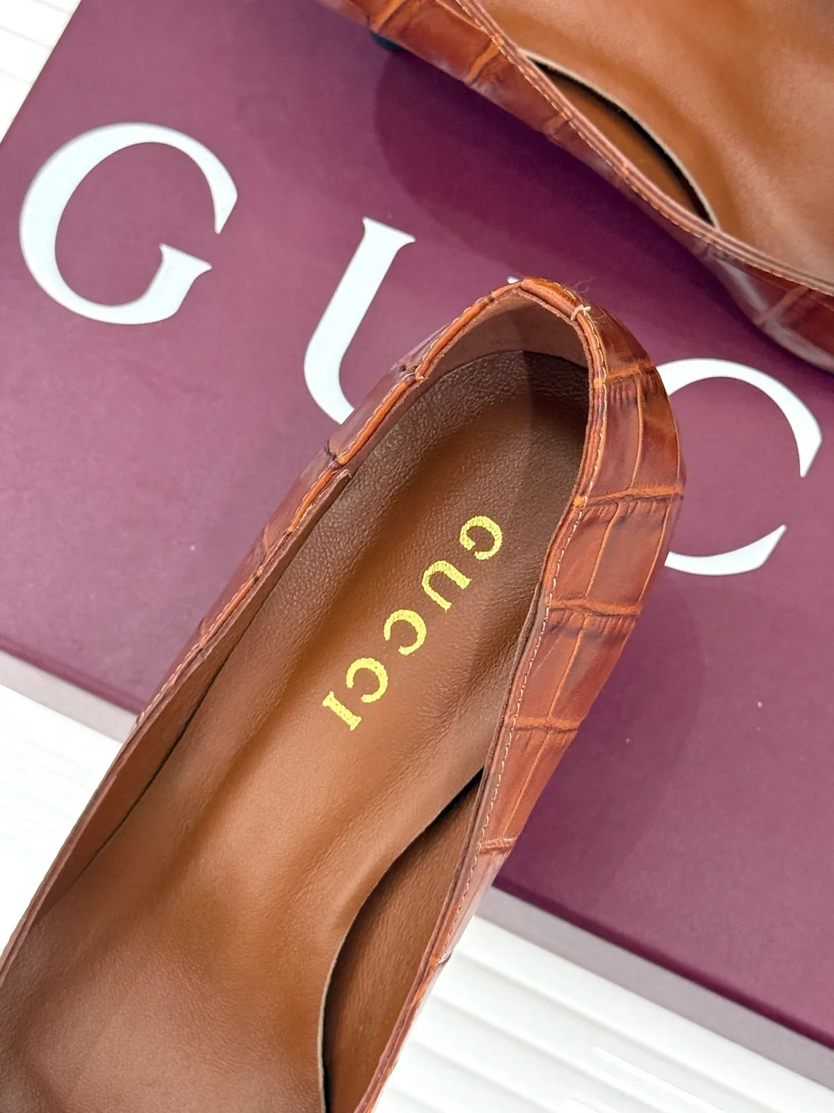 Gucci Women's Boulevard Horsebit Pointed Toe Croc Pumps 2026