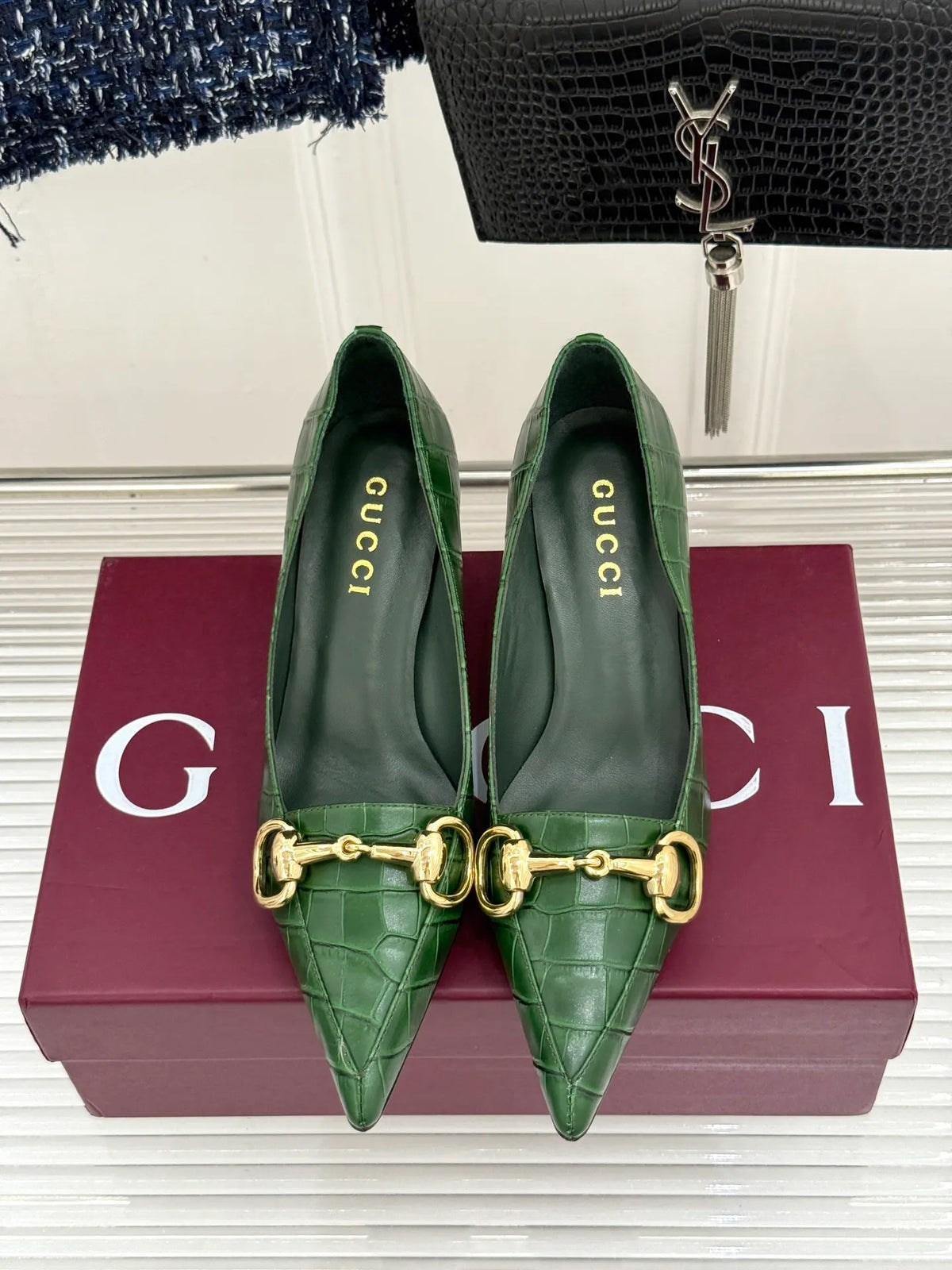 Gucci Women's Boulevard Horsebit Pointed Toe Pumps 26WF