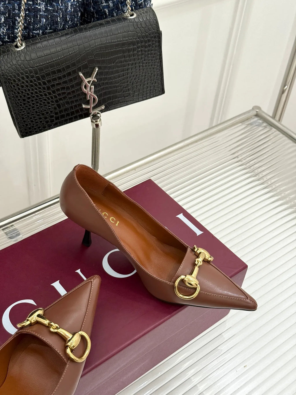 Gucci Women's Boulevard Horsebit Pointed Toe Pumps 26WF