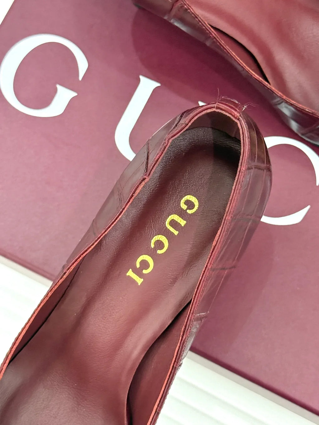 Gucci Women's Boulevard Horsebit Pointed Toe Pumps 26WF