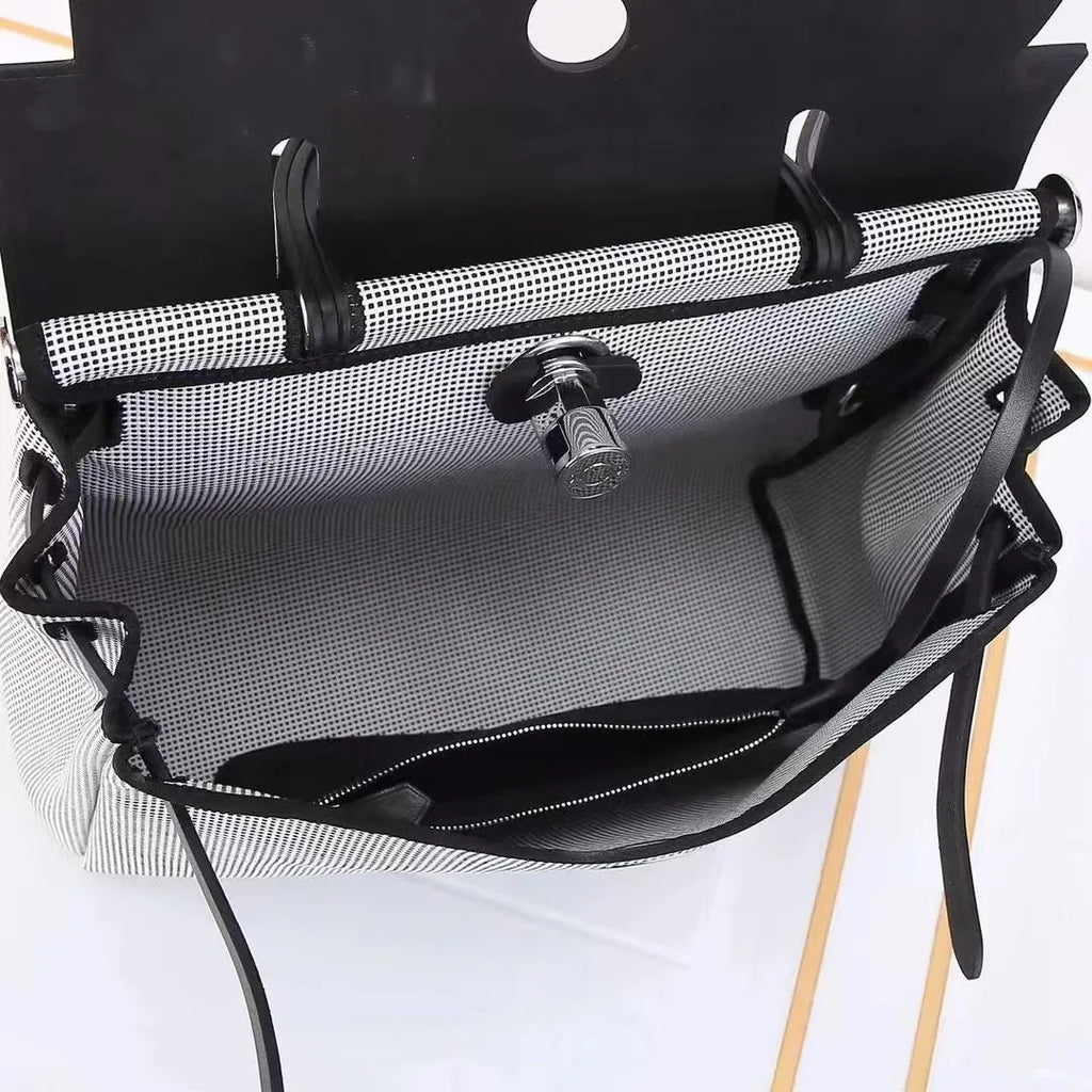 Herbag Retourne Women's Handbag