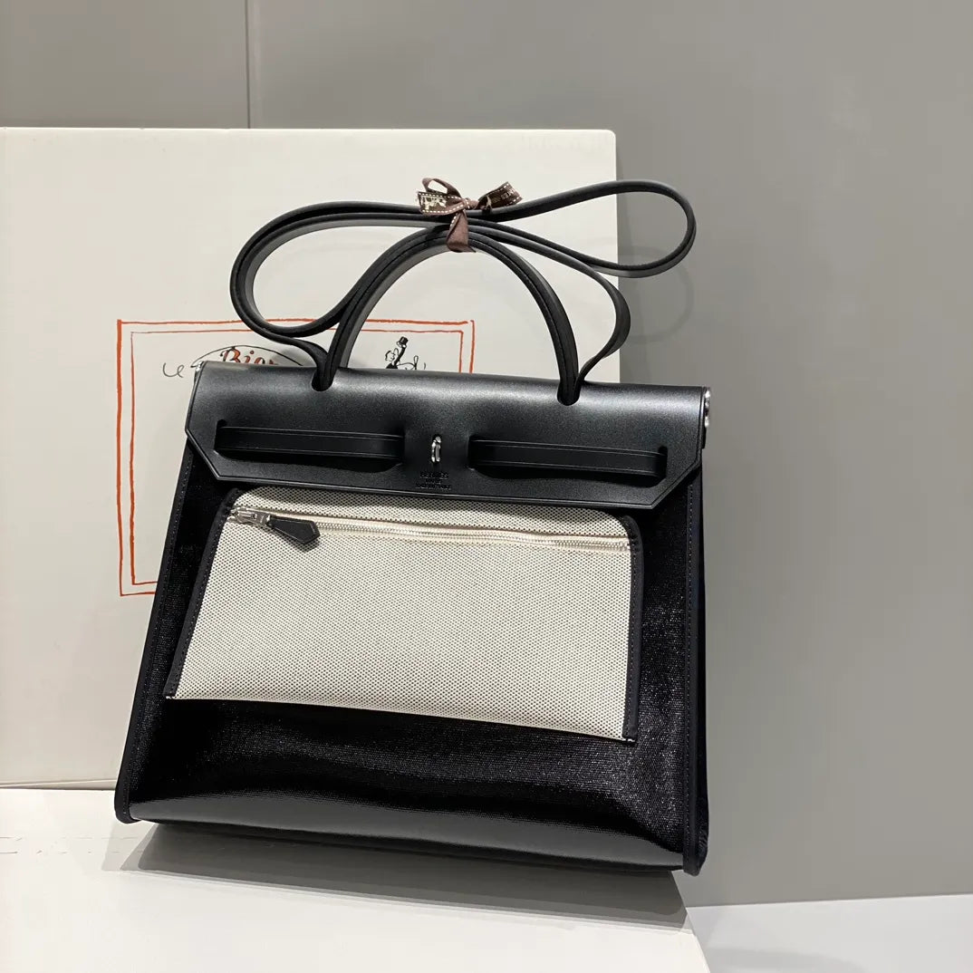 Herbag Zip 12.2 in Handbag Glossy Black