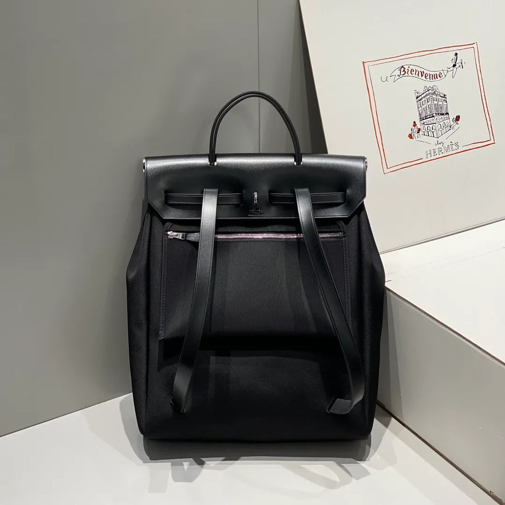A Dos Zip 11.4 in Leather Backpack 13130000 Black