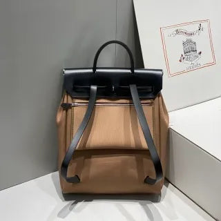 A Dos Zip Leather Backpack Elephant Gray