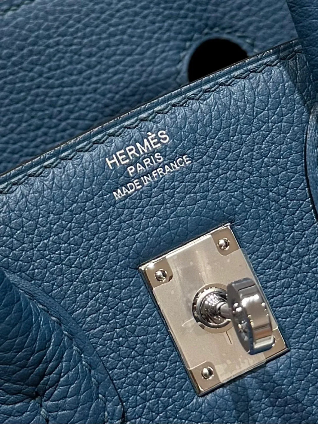 Hermès Birkin 25 Togo Leather Handbag Deep Blue