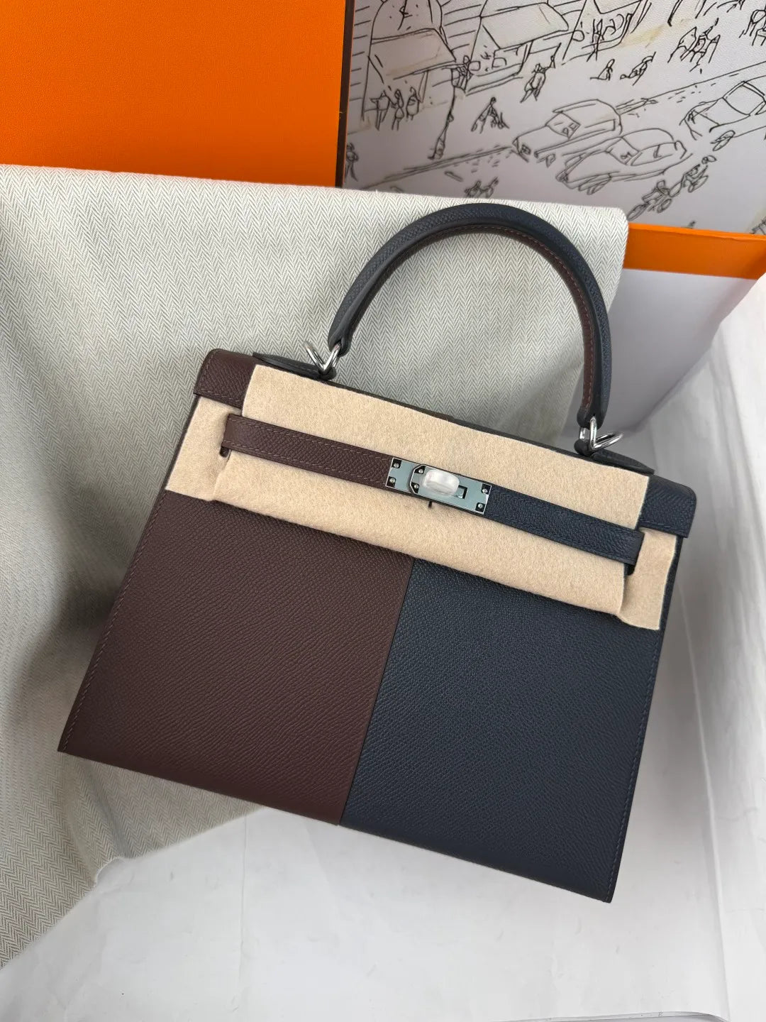 Hermès Kelly 25 Epsom Leather Handbag