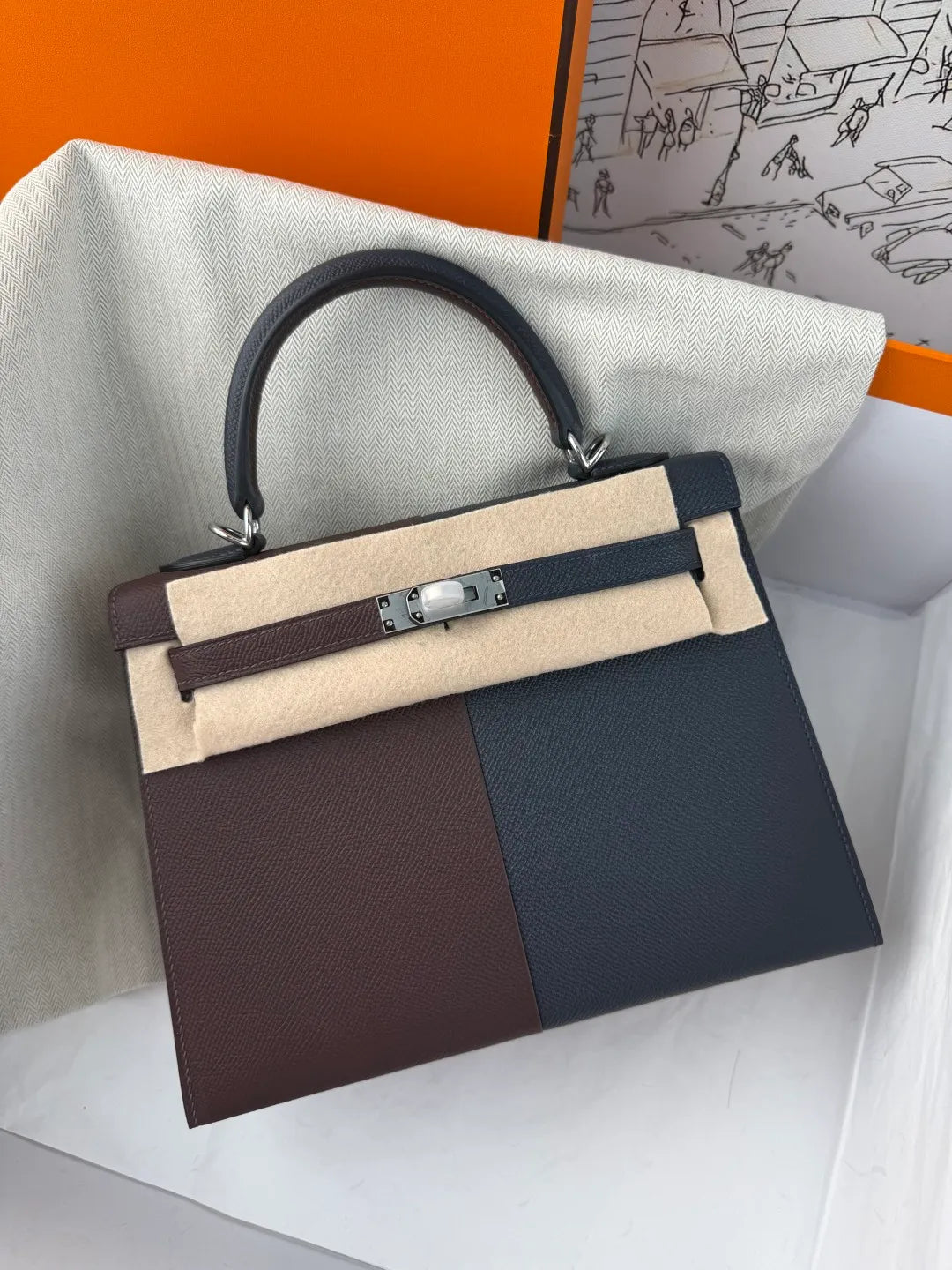 Hermès Kelly 25 Epsom Leather Handbag