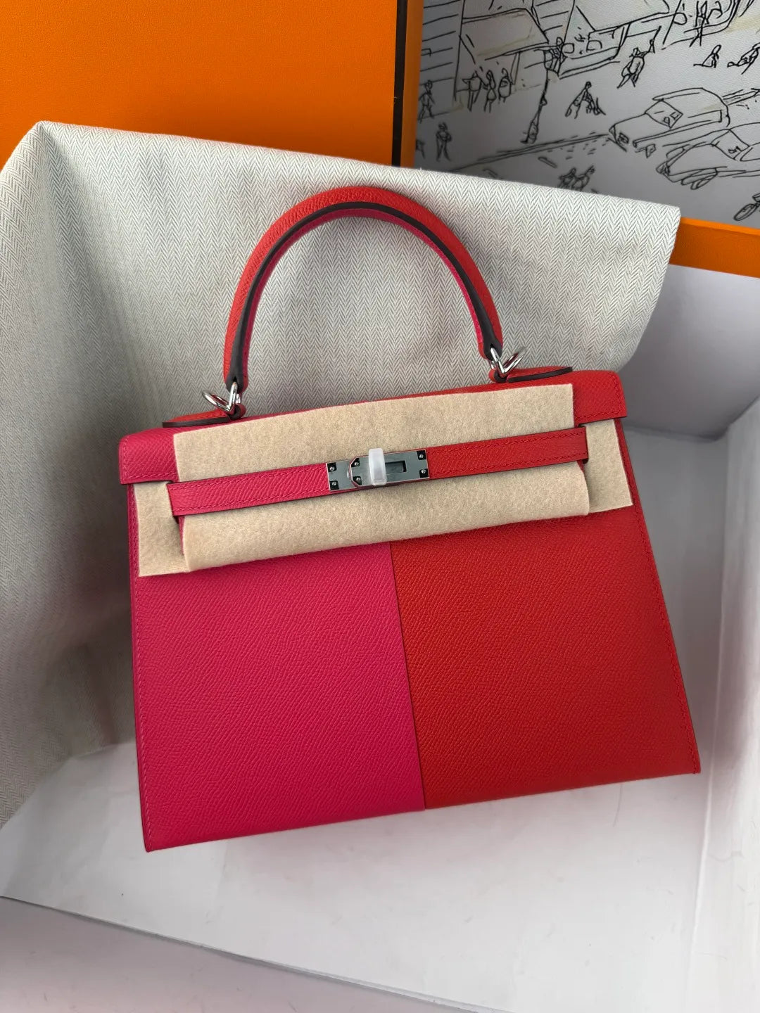 Hermès Kelly 25 Epsom Leather Handbag Extreme Pink