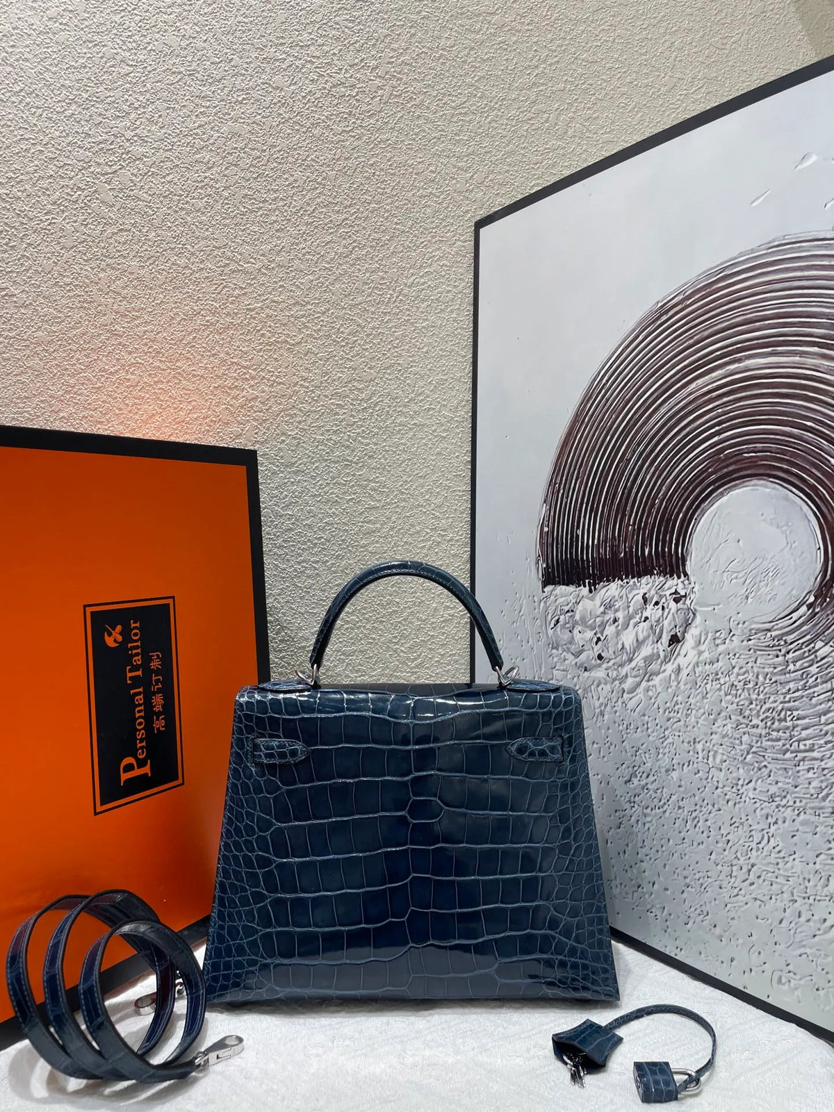 Hermès Kelly 28 Alligator Leather Handbag Storm Blue
