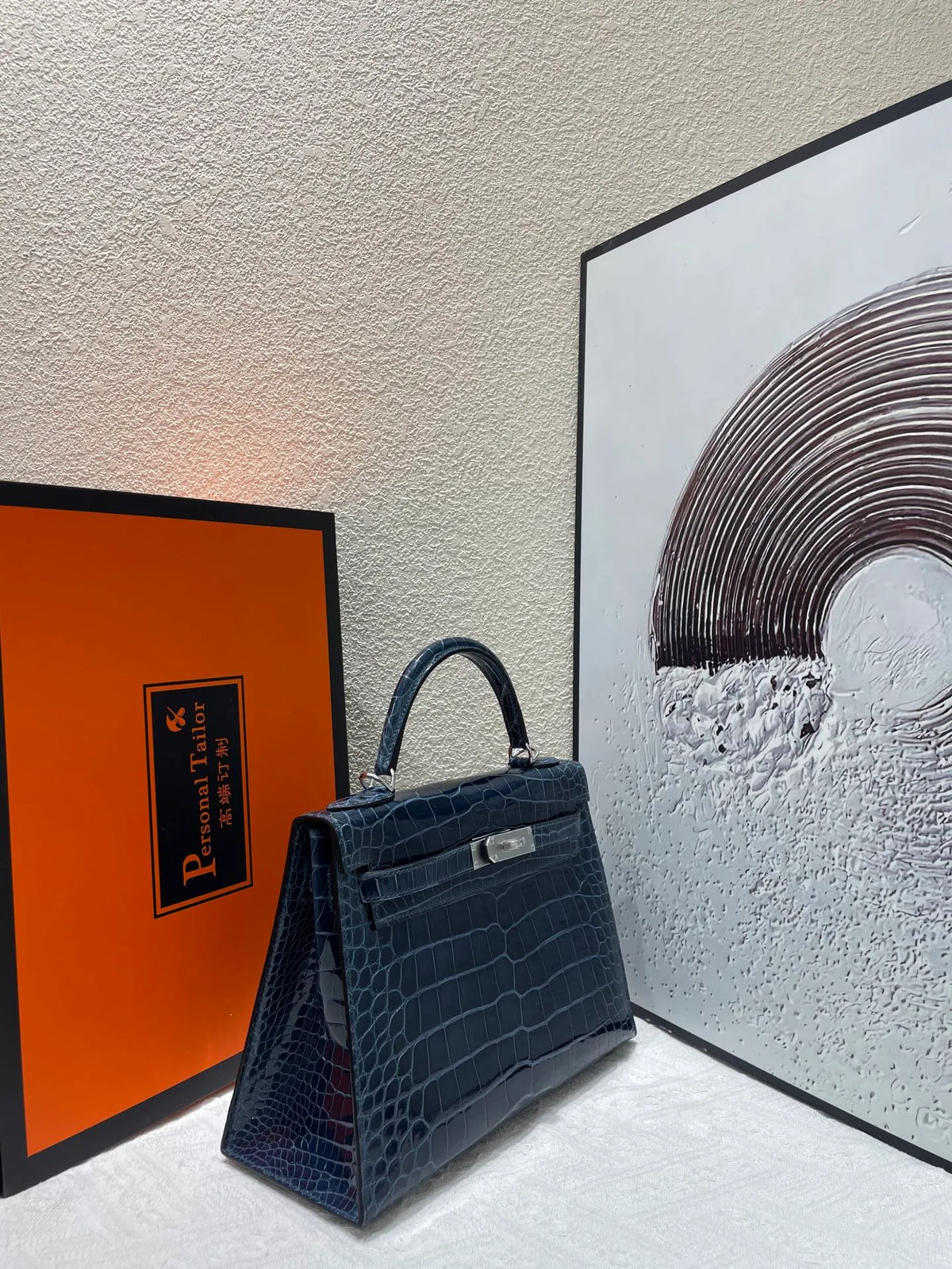 Hermès Kelly 28 Alligator Leather Handbag Storm Blue