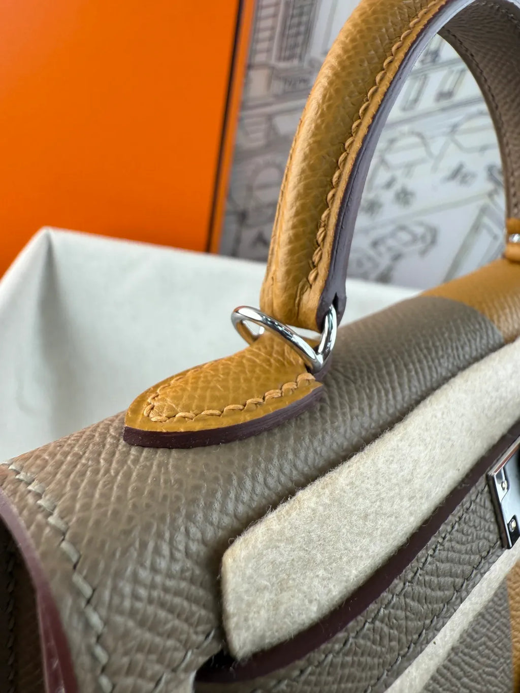 Hermès Kelly II 19 Epsom Leather Handbag