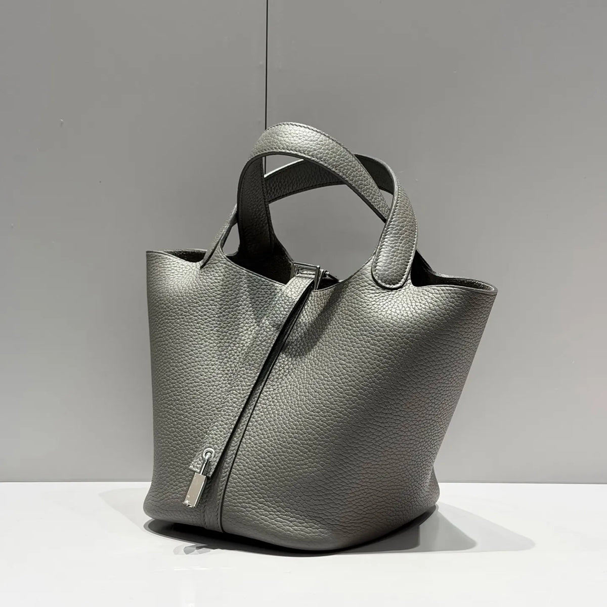 Hermes Picotin 18 TC Tote Bag Gris Meyer