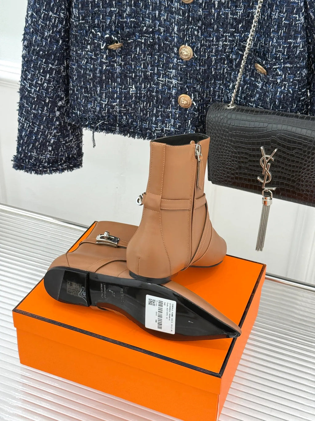 Hermès Women's Kelly Buckle Pointed Toe Kitten Heel Ankle Boots 26WF