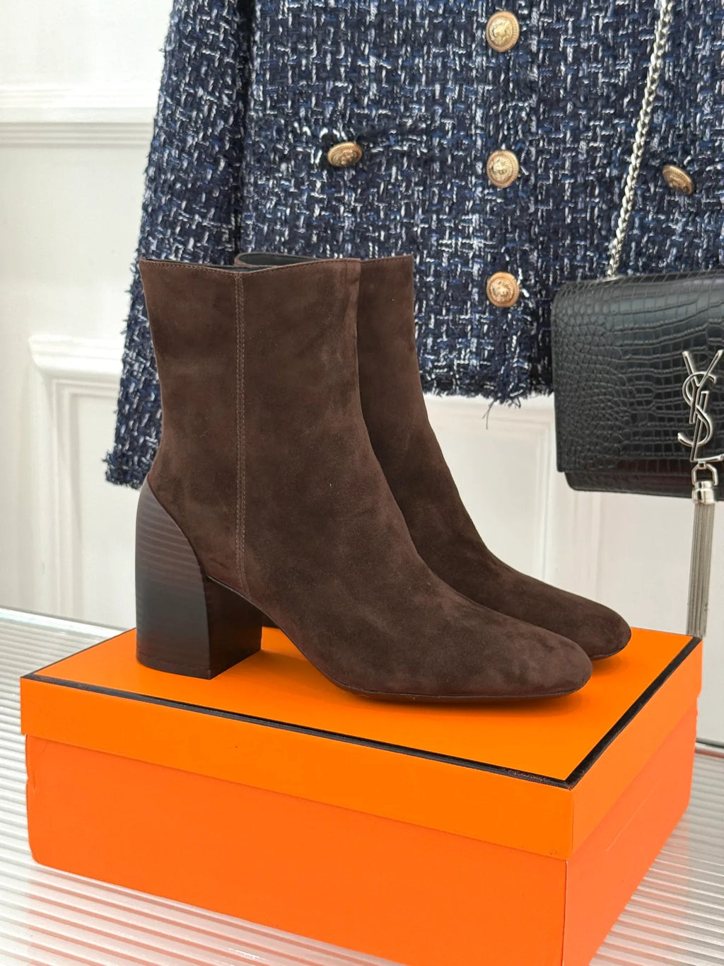 Hermès Women's Minimalist Vintage Block Heel Ankle Boots 26WF