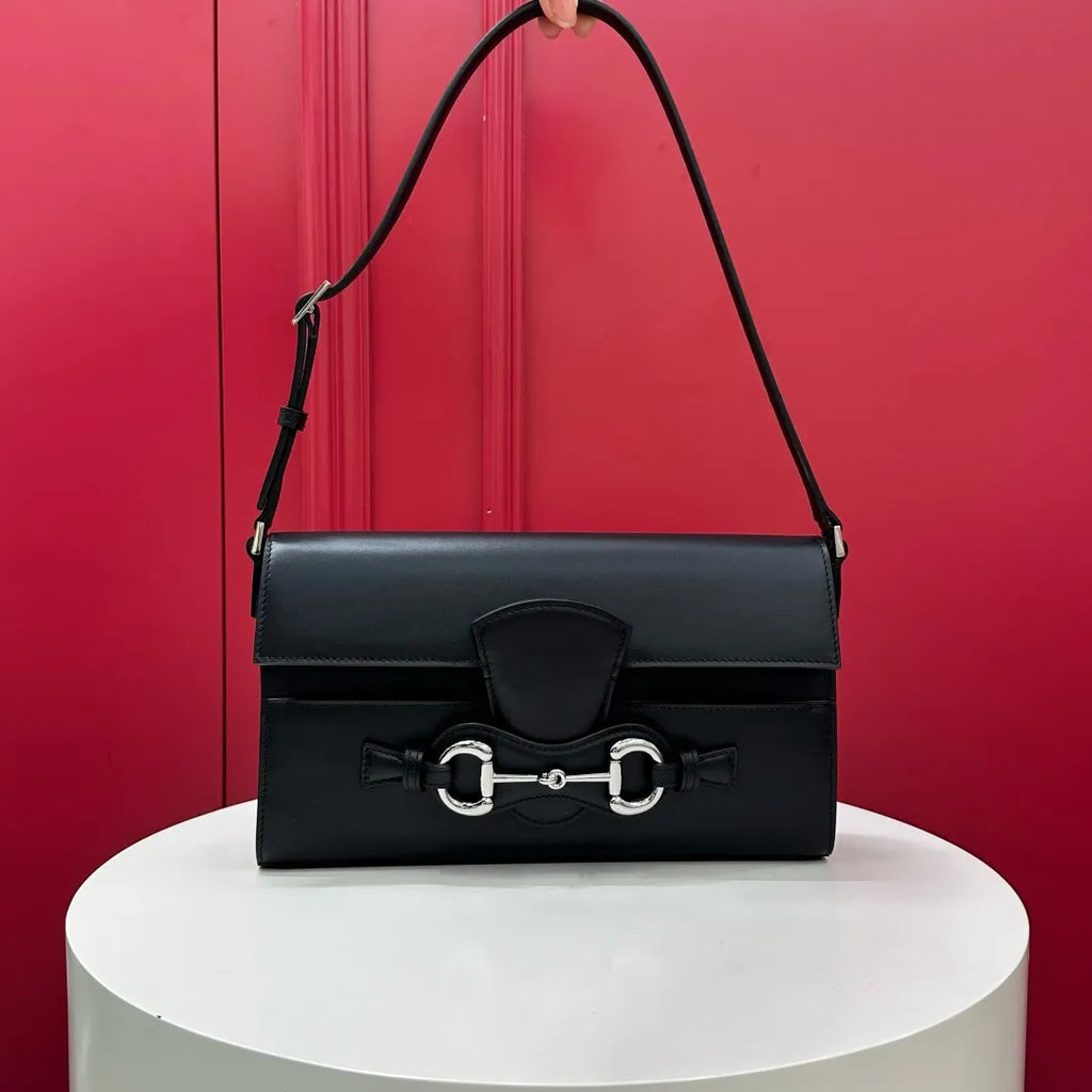 Horsebit Ristretto 10.2 in Shoulder Bag 821691