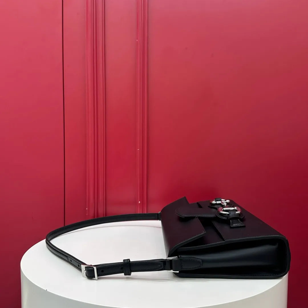 Horsebit Ristretto 10.2 in Shoulder Bag 821691