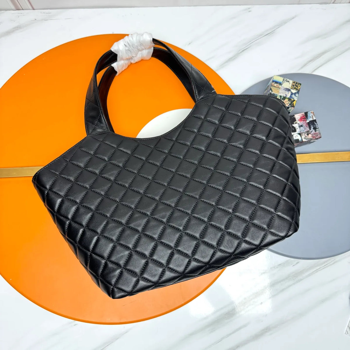 Icare Nappa Lambskin 12.2 in Tote Bag 858191