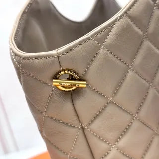 Icare Nappa Lambskin 12.2 in Tote Bag 858191