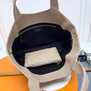 Icare Nappa Lambskin 12.2 in Tote Bag 858191