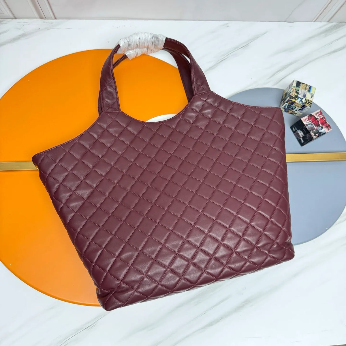 Icare Nappa Lambskin 22.8 in Tote Bag 698651