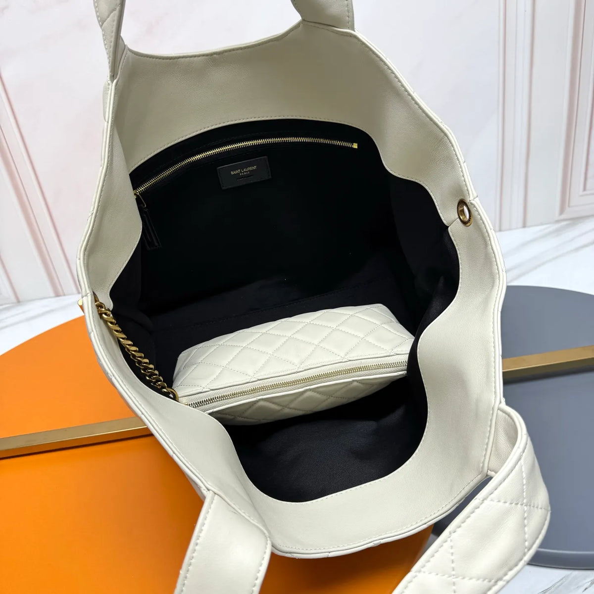 Icare Nappa Leather 12.2 in Tote Bag 858191