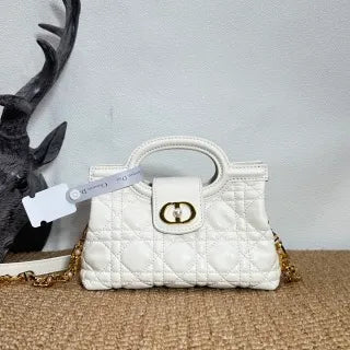 Jolie 7.3 in Top Handle Mini Chain Bag 3123