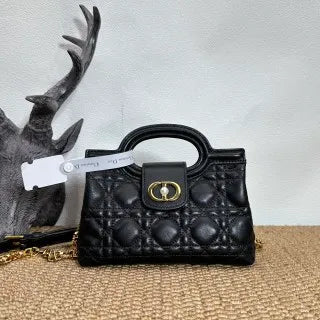Jolie 7.3 in Top Handle Mini Chain Bag 3123