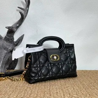 Jolie 7.3 in Top Handle Mini Chain Bag 3123