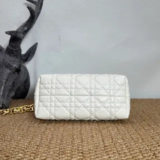 Jolie 7.3 in Top Handle Mini Chain Bag 3123