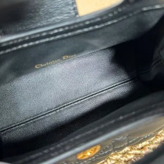 Jolie 7.3 in Top Handle Mini Chain Bag 3123
