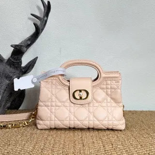 Jolie Top Handle 7.3 in Chain Handbag 3123 Rouge Pink