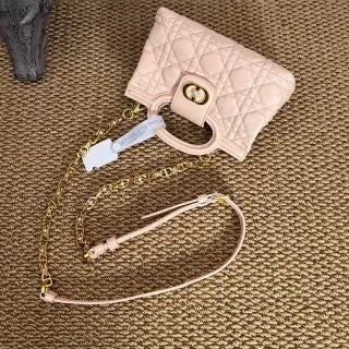 Jolie Top Handle 7.3 in Chain Handbag 3123 Rouge Pink