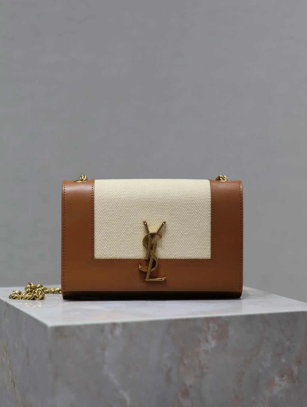 Kate 7.9 in Leather Canvas Bag 469390