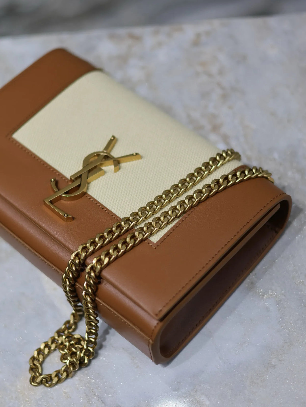 Kate 7.9 in Leather Canvas Bag 469390