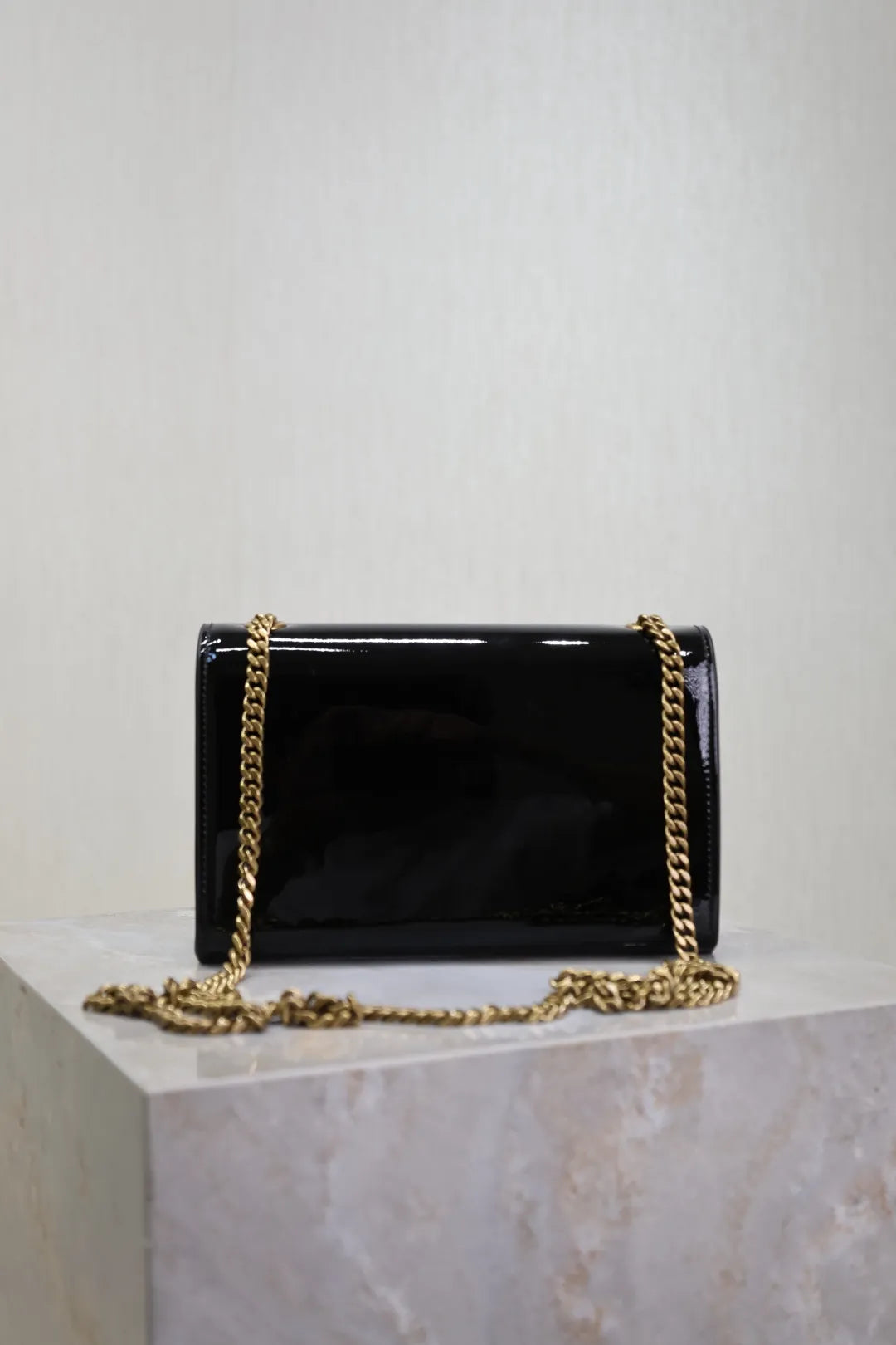 Kate 7.9 in Patent Leather Bag 469390