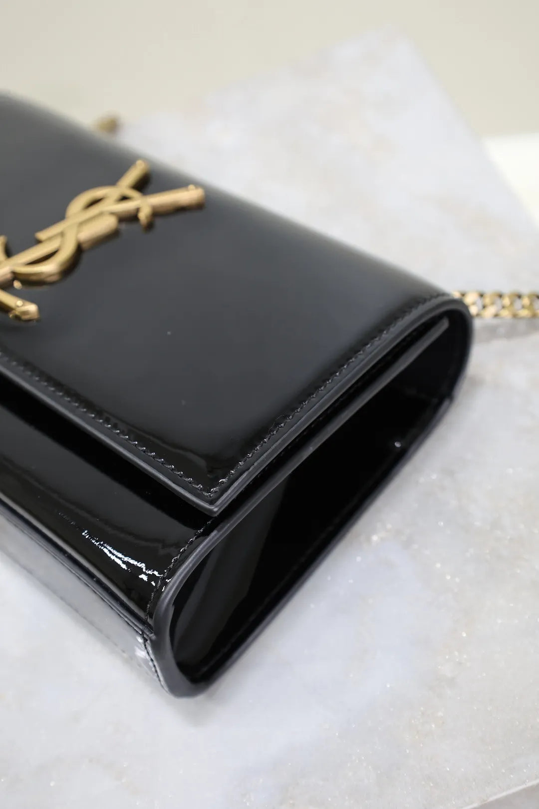 Kate 7.9 in Patent Leather Bag 469390