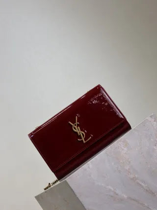 Kate 9.4 in Patent Leather Bag 364021
